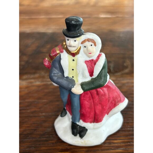 Set Of 6 Vintage Christmas Village Figurines Carolers Snowman Kids Holiday Decor - Picture 9 of 14